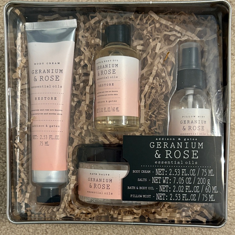 Addison & Gates Geranium & Rose Essential Oils 4-Piece Gift Set - NEW